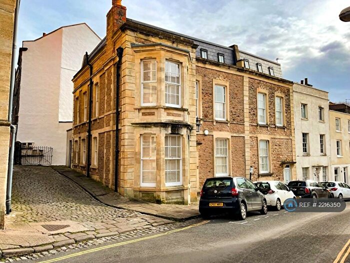 5 Bedroom Semi-Detached House To Rent In Sion Place, Bristol, BS8