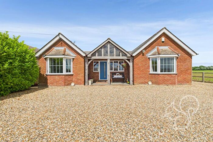 3 Bedroom Detached Bungalow For Sale In East Mersea Road, West Mersea, CO5