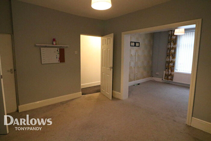 3 Bedroom Terraced House For Sale In Elm Street, Ferndale, CF43