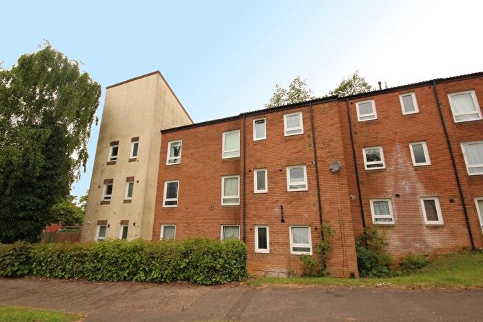 2 Bedroom Flat To Rent In Great Gull Crescent, Southfields, Northampton, NN3