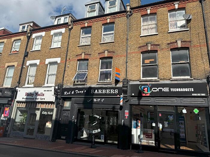 1 Bedroom Flat To Rent In High Street, Carshalton, SM5