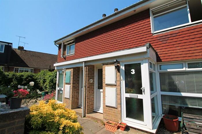 1 Bedroom Apartment To Rent In Normans Court, Downsway, Shoreham By Sea, BN43