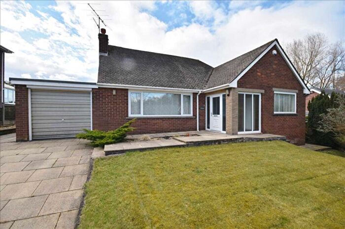3 Bedroom Bungalow To Rent In Hampton Close, Chorley, PR7