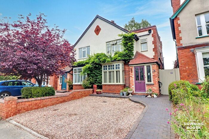 3 Bedroom Semi-Detached House For Sale In Beacon Street, Lichfield, WS13