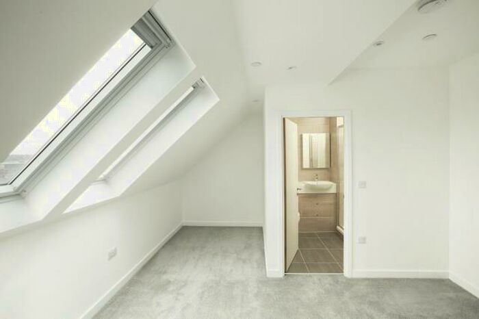 1 Bedroom Apartment To Rent In Millennium Way, Bracknell, RG12