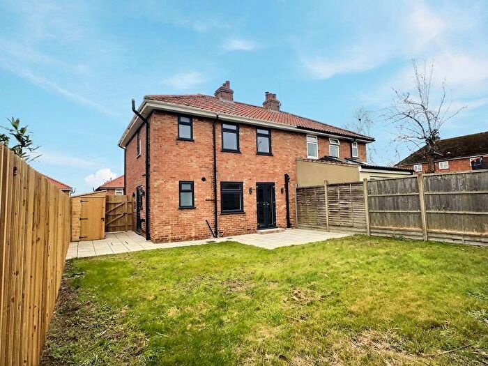 3 Bedroom Semi-Detached House To Rent In Pine Grove, Sheringham, NR26