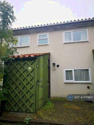 2 Bedroom Terraced House To Rent In Glovers Lane, Heelands, Milton Keynes, MK13