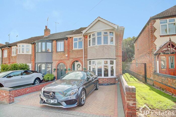 3 Bedroom End Of Terrace House For Sale In Ashington Grove, Coventry, CV3