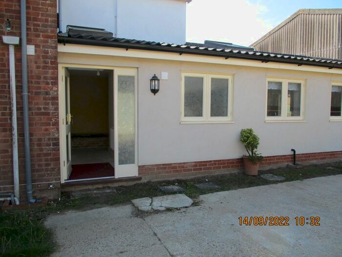 1 Bedroom Barn Conversion To Rent In Carleton Rode, Norwich, NR16