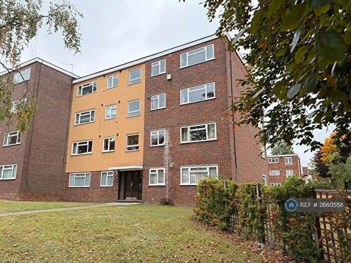 2 Bedroom Flat To Rent In Stanley Park Road, Wallington, SM6
