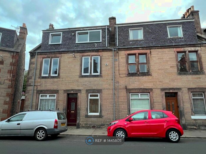 3 Bedroom Maisonette To Rent In Lintburn Street, Galashiels, TD1