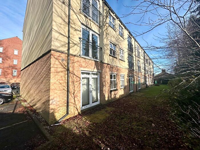 2 Bedroom Flat For Sale In Savile Gr, Free School Lane, Halifax, ., HX1
