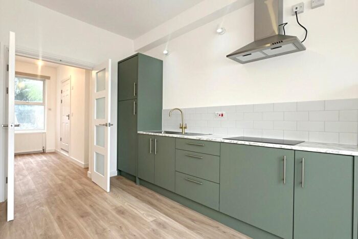 1 Bedroom End Of Terrace House To Rent In Fransfield Grove, London, SE26