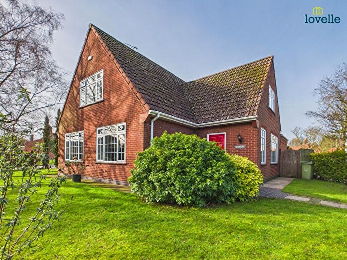 3 Bedroom Detached House For Sale In High Street, North Kelsey, LN7