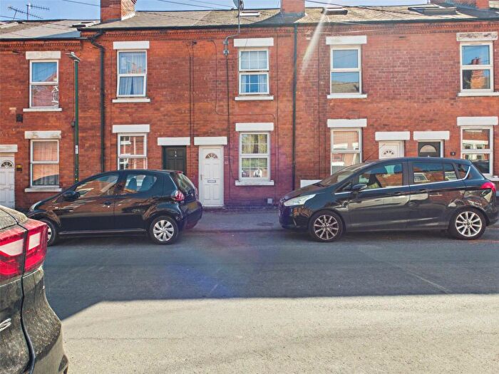 3 Bedroom Terraced House For Sale In Marshall Street, Nottingham, Nottinghamshire, NG5