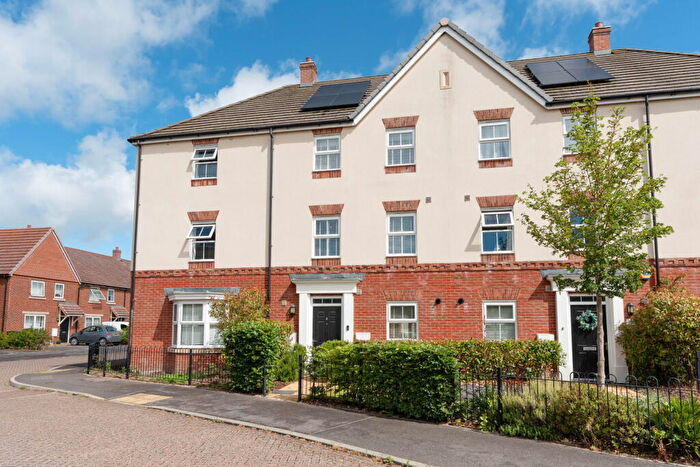 5 Bedroom Terraced House For Sale In Habitat Way, Wallingford, OX10