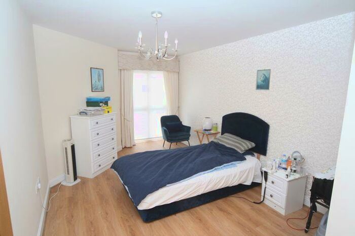 1 Bedroom Retirement Property To Rent In Northwick Park Road, Harrow, HA1