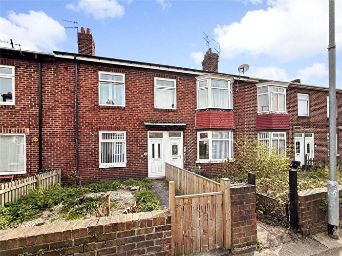 2 Bedroom Flat To Rent In Parsons Gardens, Dunston, Gateshead, NE11