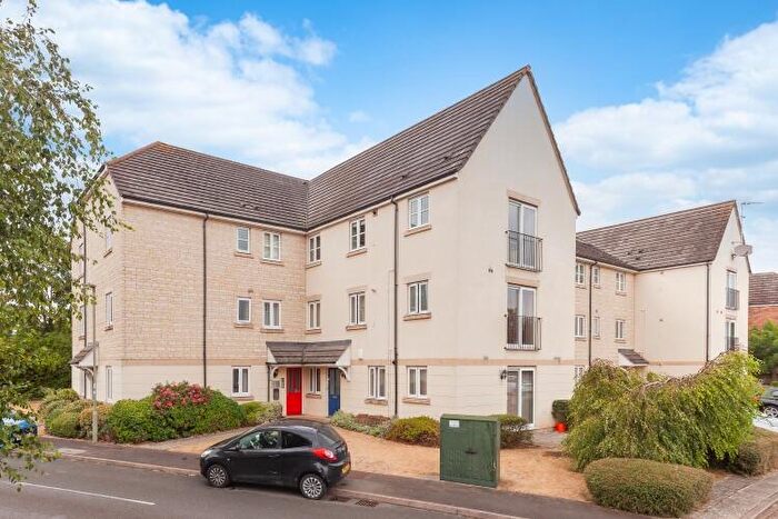 2 Bedroom Apartment To Rent In Thornley Close, Abingdon, OX14