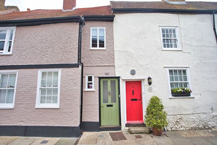 2 Bedroom Terraced House For Sale In Bowling Street, Sandwich, Kent, CT13