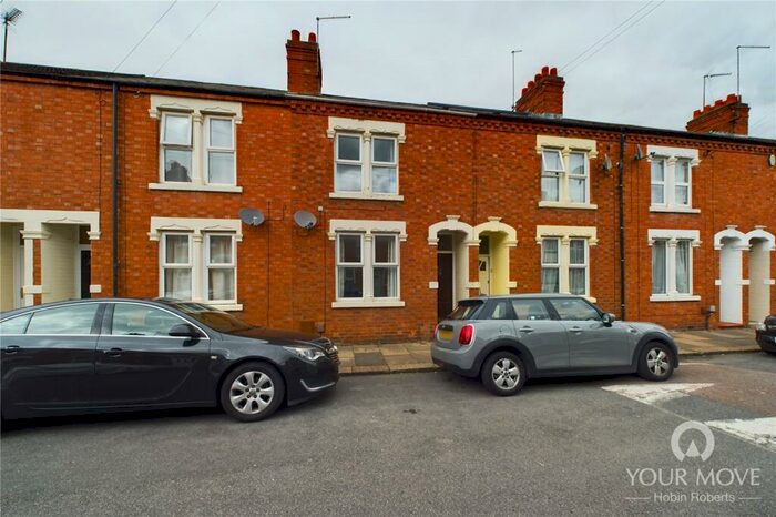 4 Bedroom House To Rent In Southampton Road, Far Cotton, Northampton, NN4