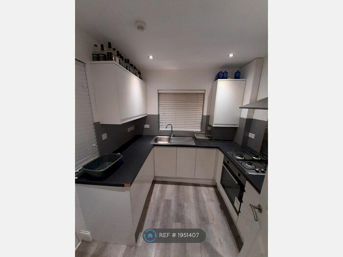 5 Bedroom Terraced House To Rent In Falmer Road, Tottenham Haringey London, N15