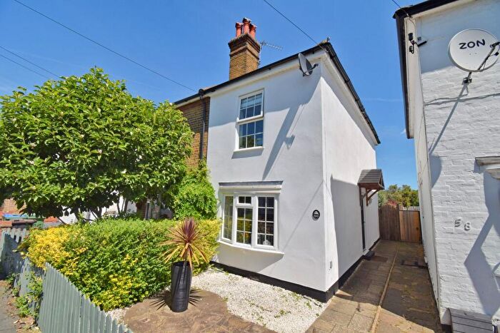 2 Bedroom Semi Detached House For Sale In Cambridge Road, Walton-on-Thames, KT12
