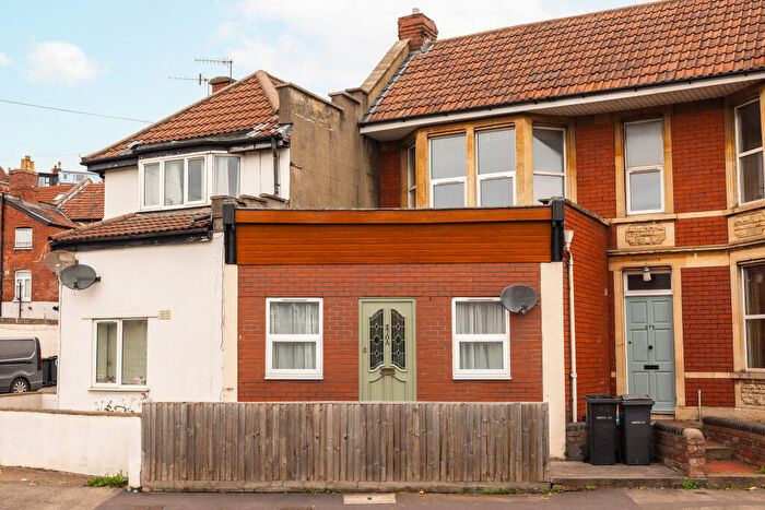 1 Bedroom Flat To Rent In A St John's Lane, Bedminster, BS3