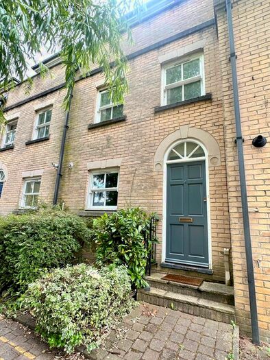 4 Bedroom Terraced House To Rent In Flower Street, Cambridge, CB1