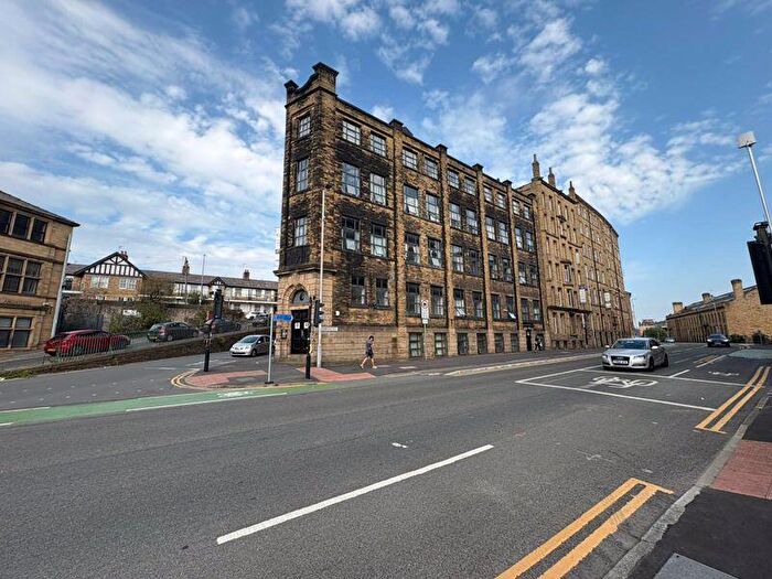 1 Bedroom Flat For Sale In Sunbridge Road, Bradford - City Centre Pod Apartment, BD1