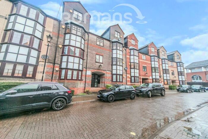 1 Bedroom Apartment To Rent In Maltings Place, RG1