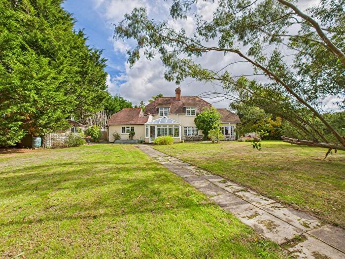 3 Bedroom Detached House For Sale In Hockford Lane, Brimpton, RG7