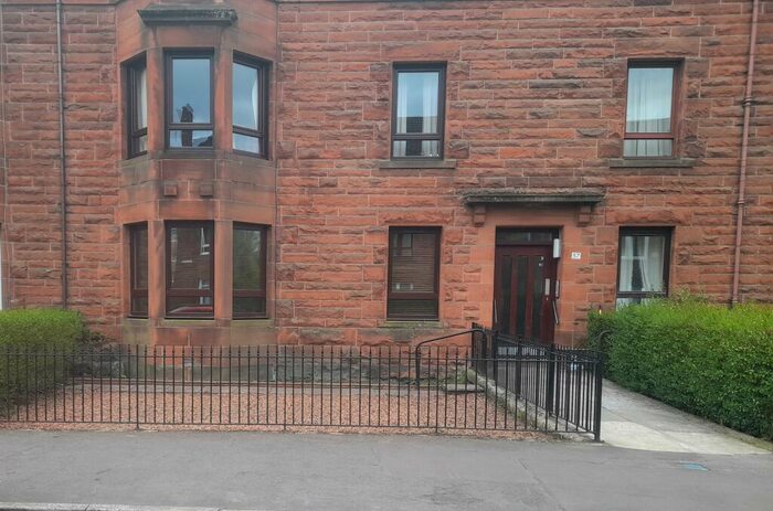 2 Bedroom Flat To Rent In Glasgow, G33