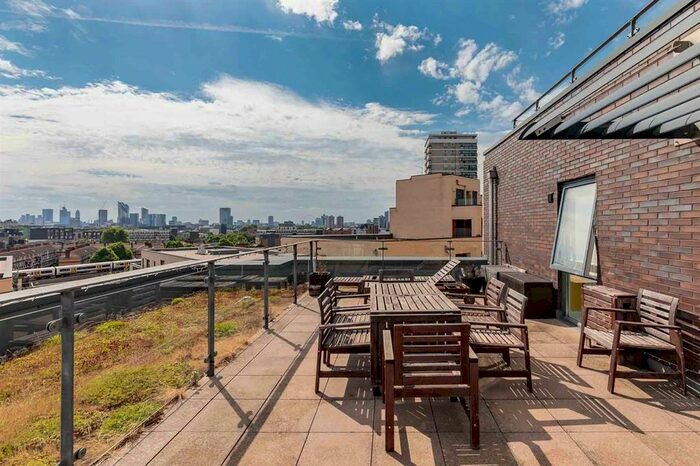 3 Bedroom Flat To Rent In Parker Building, Jamaica Road, London, SE16