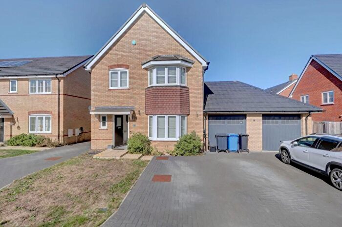 4 Bedroom Detached House For Sale In Furrow Drive, Longwick, Princes Risborough, Buckinghamshire, HP27