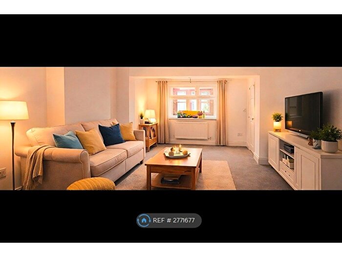 2 Bedroom Terraced House To Rent In Buccleuch St, Kettering, NN16