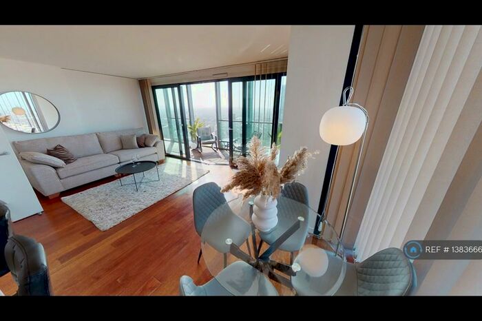 2 Bedroom Flat To Rent In Beetham Tower, Manchester, M3