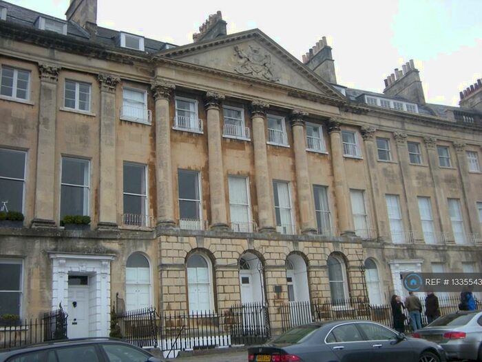 3 Bedroom Flat To Rent In Camden Crescent, Bath, BA1
