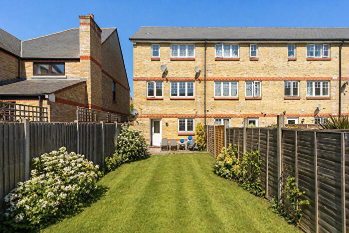 4 Bedroom End Of Terrace House For Sale In Monk Terrace, London, SE23