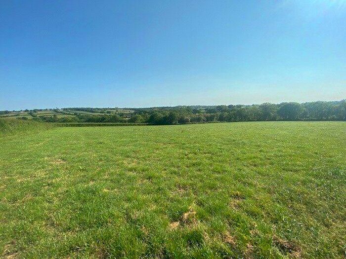Land For Sale In Beaworthy, Devon, EX21