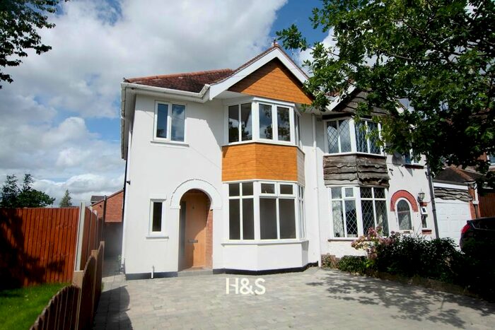 3 Bedroom Detached House To Rent In Bills Lane, Shirley, Solihull, B90