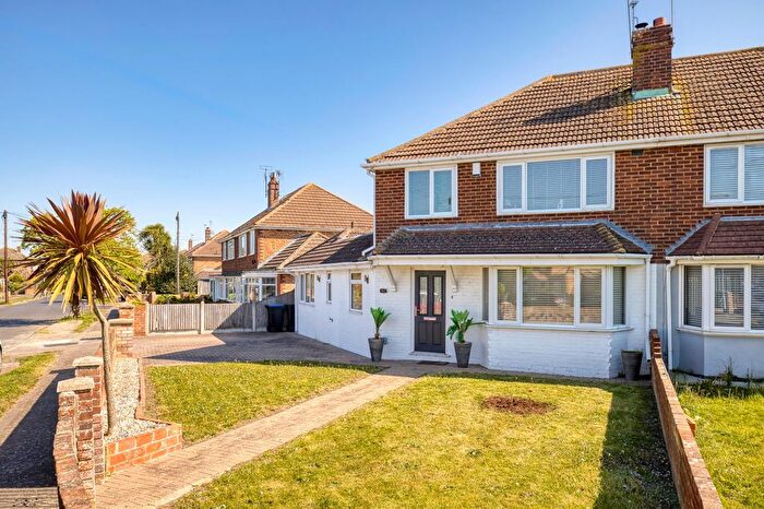 4 Bedroom Semi Detached House For Sale In Southwood Gardens, Ramsgate, Kent, CT11