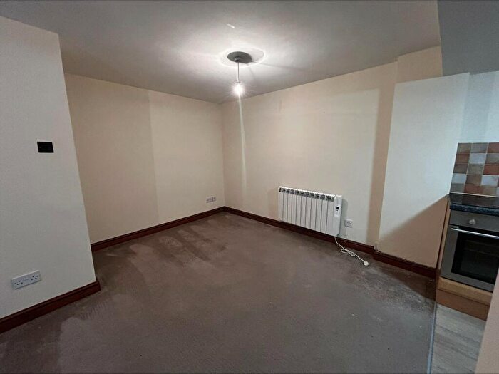 2 Bedroom Flat To Rent In Handley Court Mews, Sleaford, Lincs, NG34