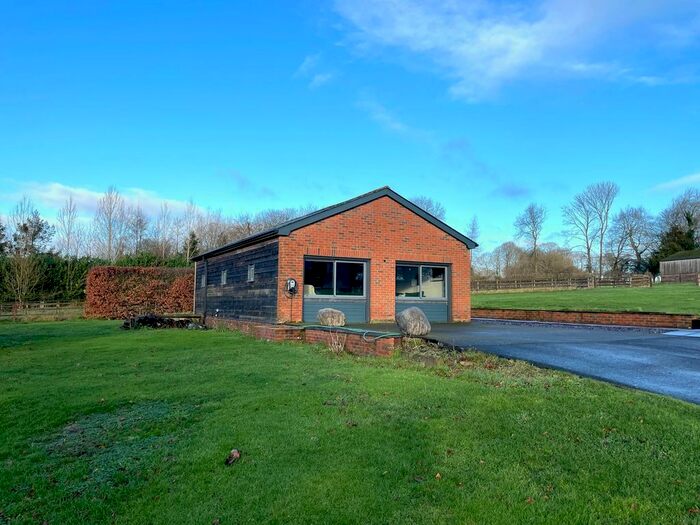 1 Bedroom Detached Bungalow To Rent In Romsey Road, Salisbury, SP5