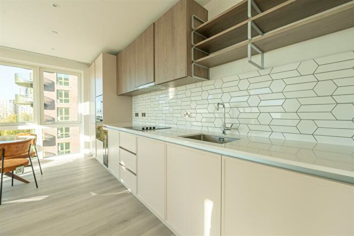2 Bedroom Apartment To Rent In Astell Road, London, SE3