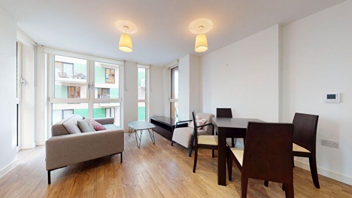 1 Bedroom Flat To Rent In Garda House, Cable Walk, SE10
