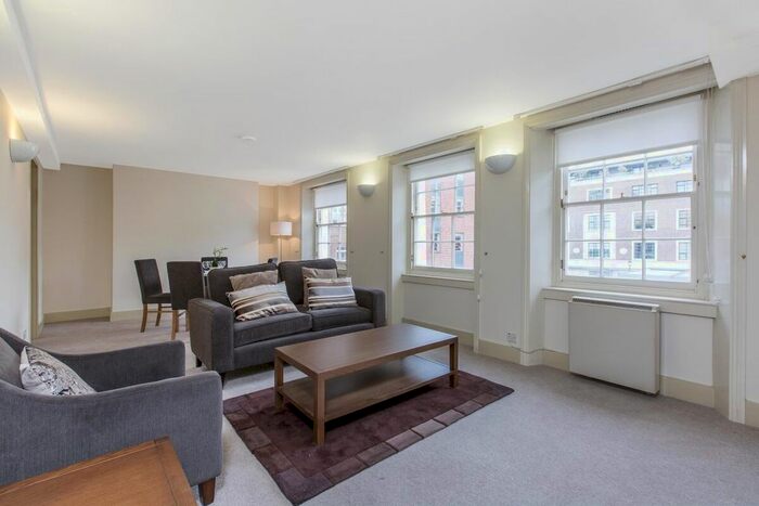 2 Bedroom Flat To Rent In Cramer Street, London, W1U