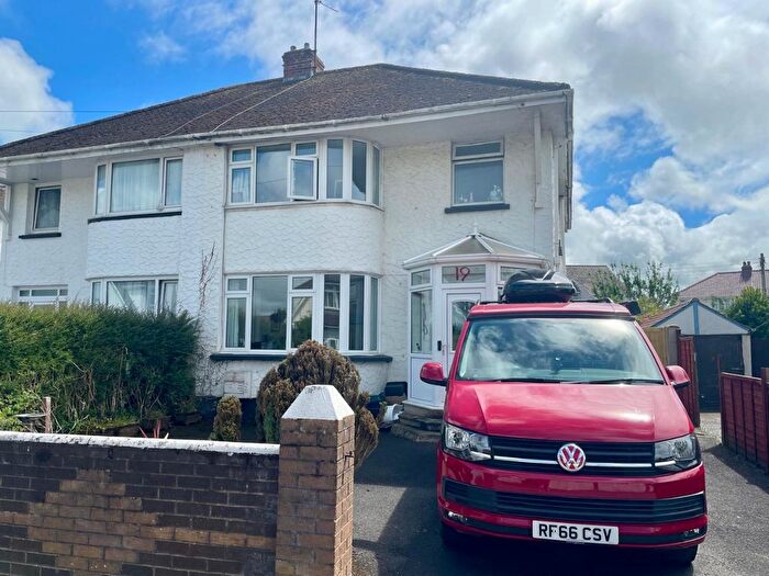 3 Bedroom Semi Detached House To Rent In Chestwood Avenue, Sticklepath, EX31