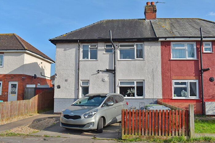 3 Bedroom Semi Detached House For Sale In Staunton Road, Newark, NG24