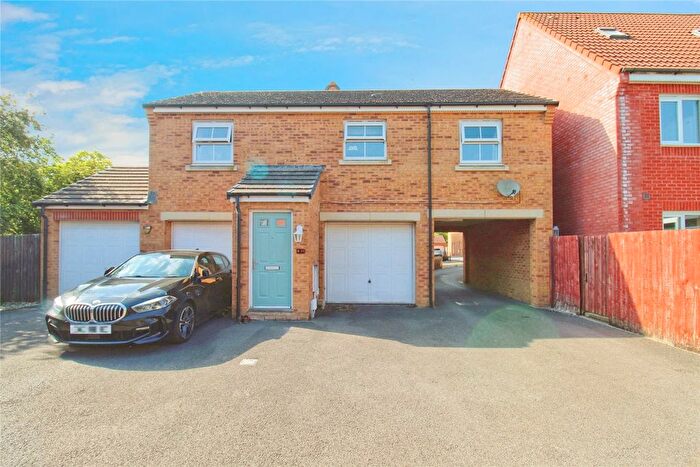 2 Bedroom Flat For Sale In Ferris Way, Hilperton, BA14